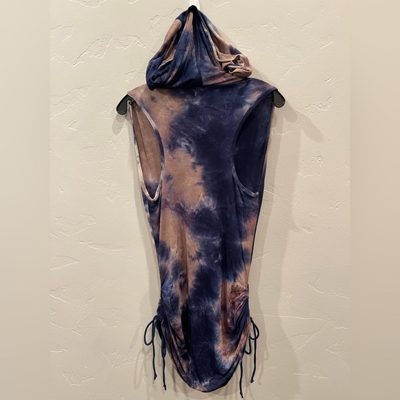 Warrior Within multiway tunic Size M - Picture 3 of 7